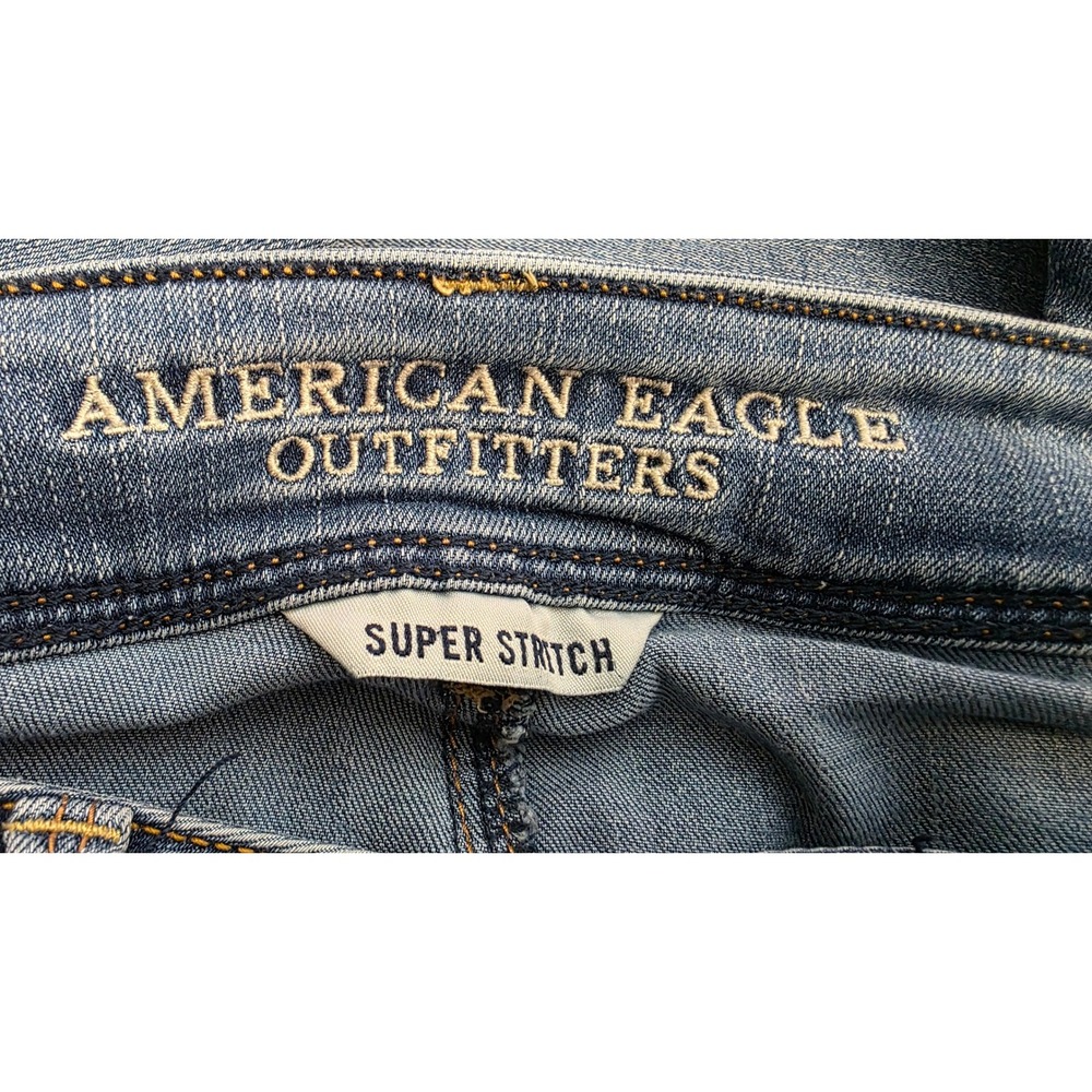 American Eagle Super Stretch Kick Bootcut Jeans Blue Wash Size 8 Long - Picture 10 of 13